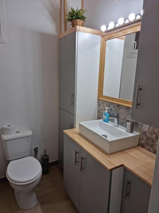 Gs Home Gythio Esterno foto
