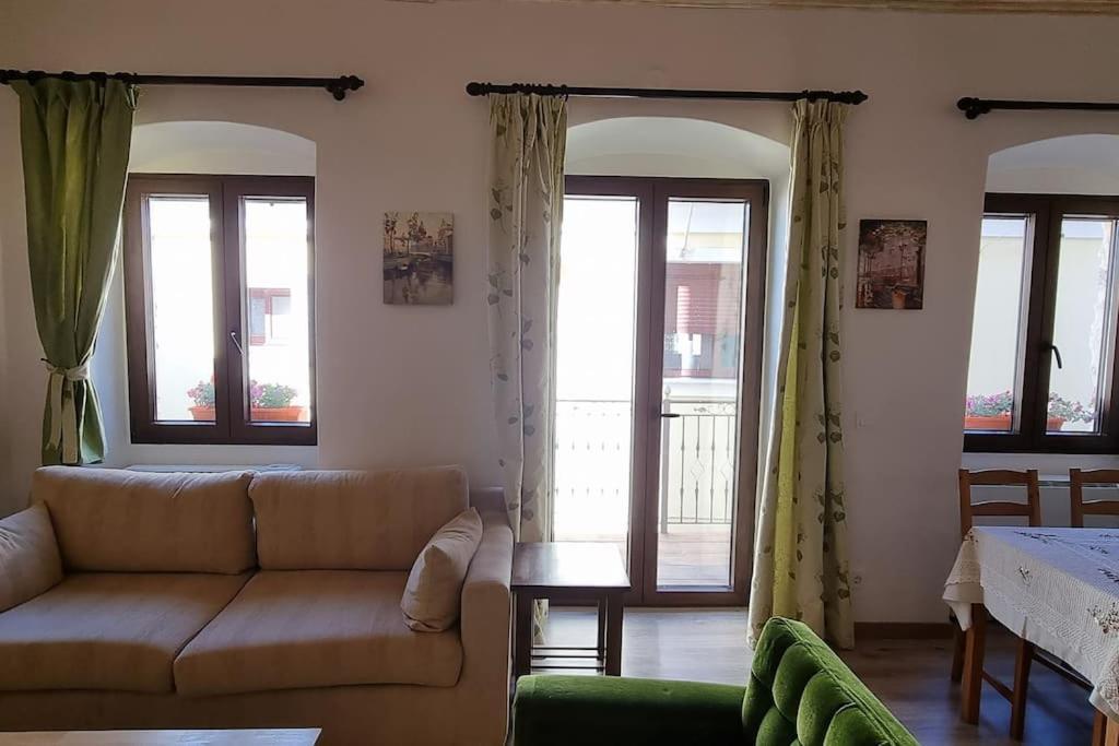 Gs Home Gythio Esterno foto