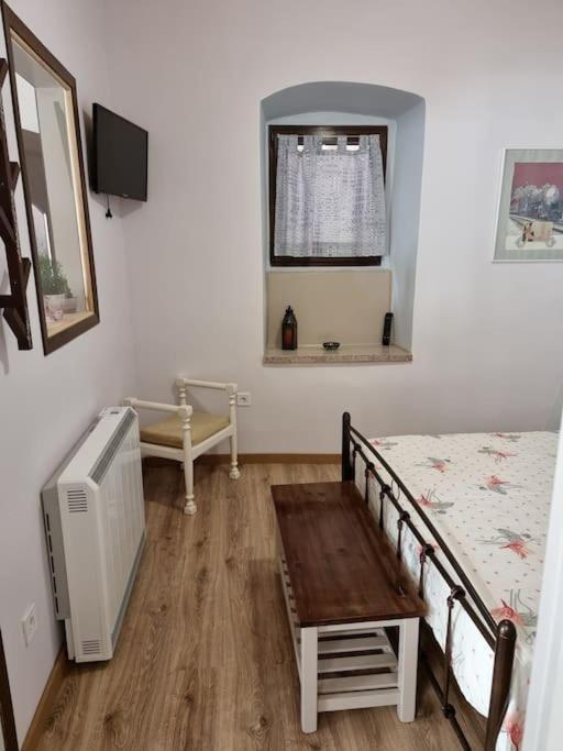 Gs Home Gythio Esterno foto