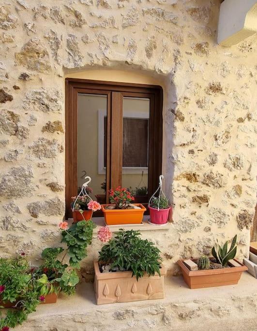 Gs Home Gythio Esterno foto